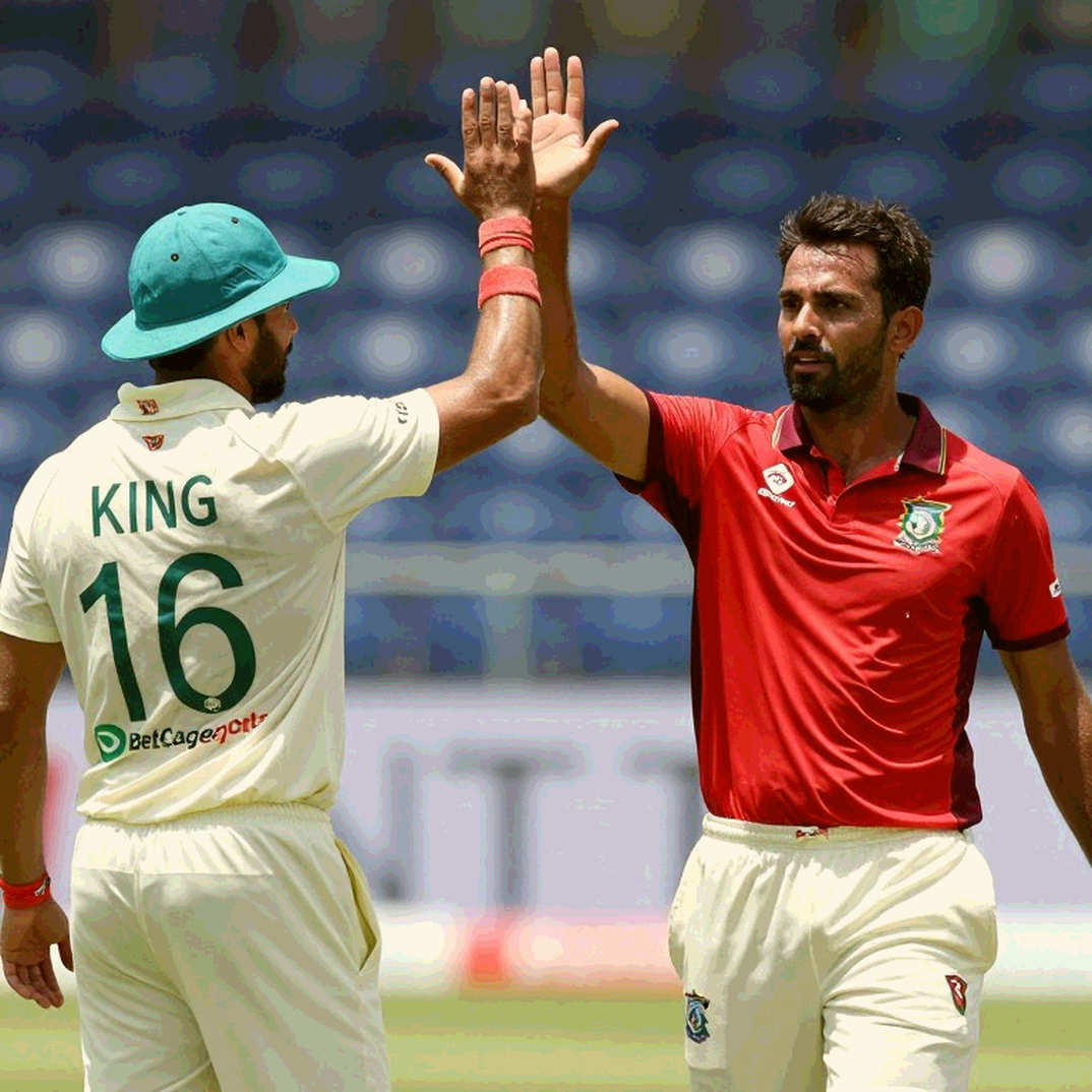 দিল্লির একাদশের মিউজিক্যাল চেয়ার: যে দাবিটা প্রমাণের আগেই সত্যি হয়ে গেছে